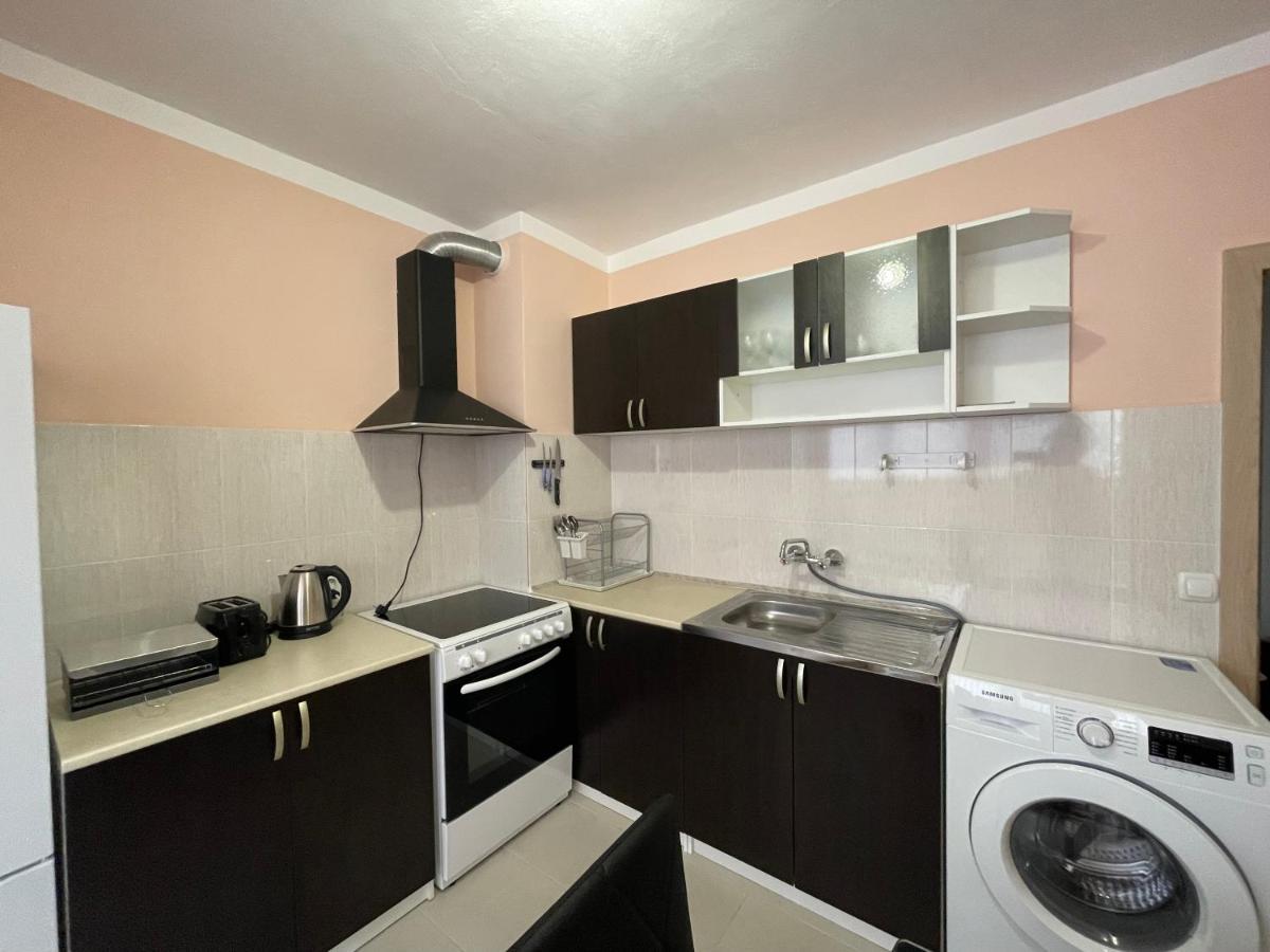 Apartament Emaia Apartment Девин Екстериор снимка