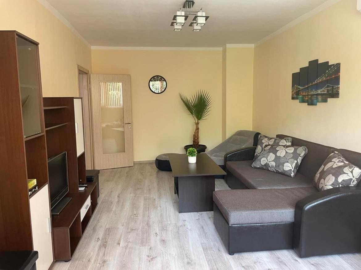 Apartament Emaia Apartment Девин Екстериор снимка